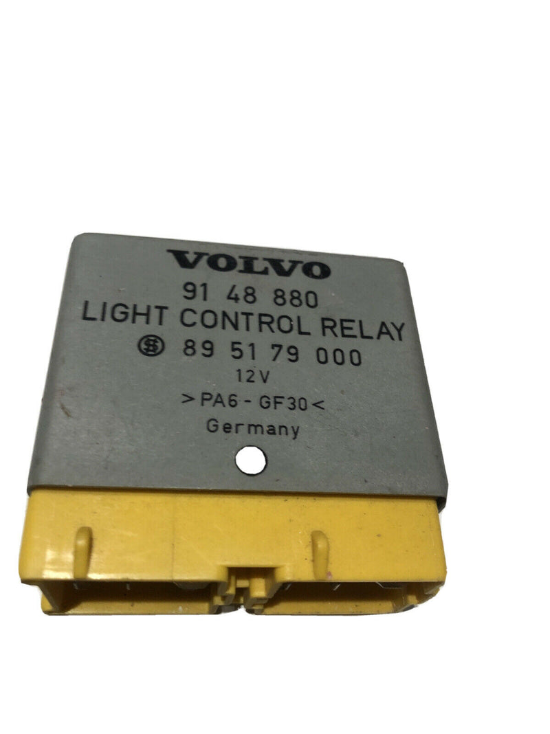 OEM 9148880 NEW Headlamp Relay VOLVO