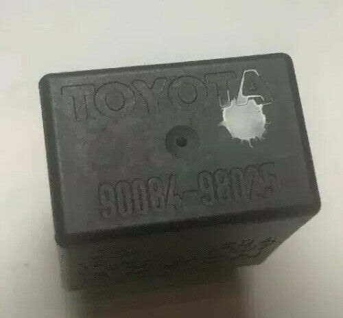 Bosch Toyota Relay  0 332 017 107, 90084-98025  ((QTY 2))