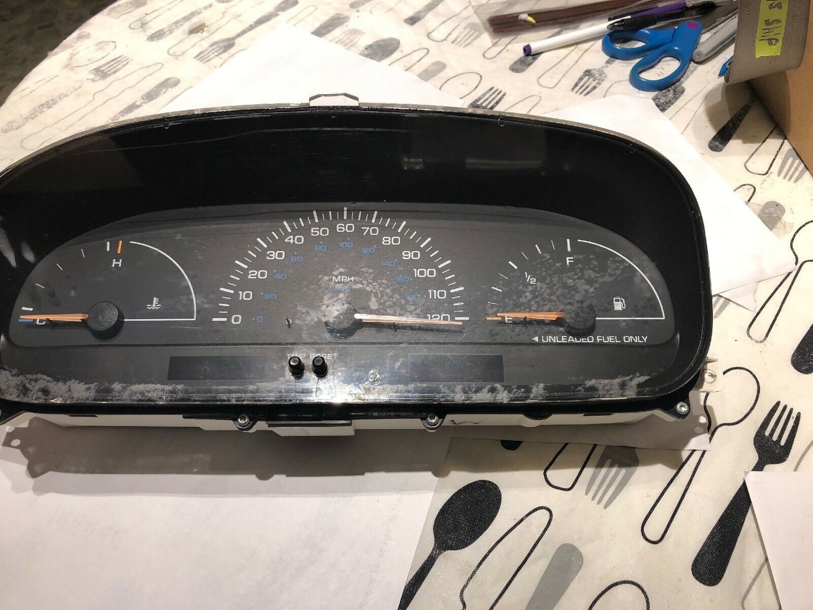 Speedometer Cluster 3 Speed MPH Fits 97-98 CARAVAN 8234565