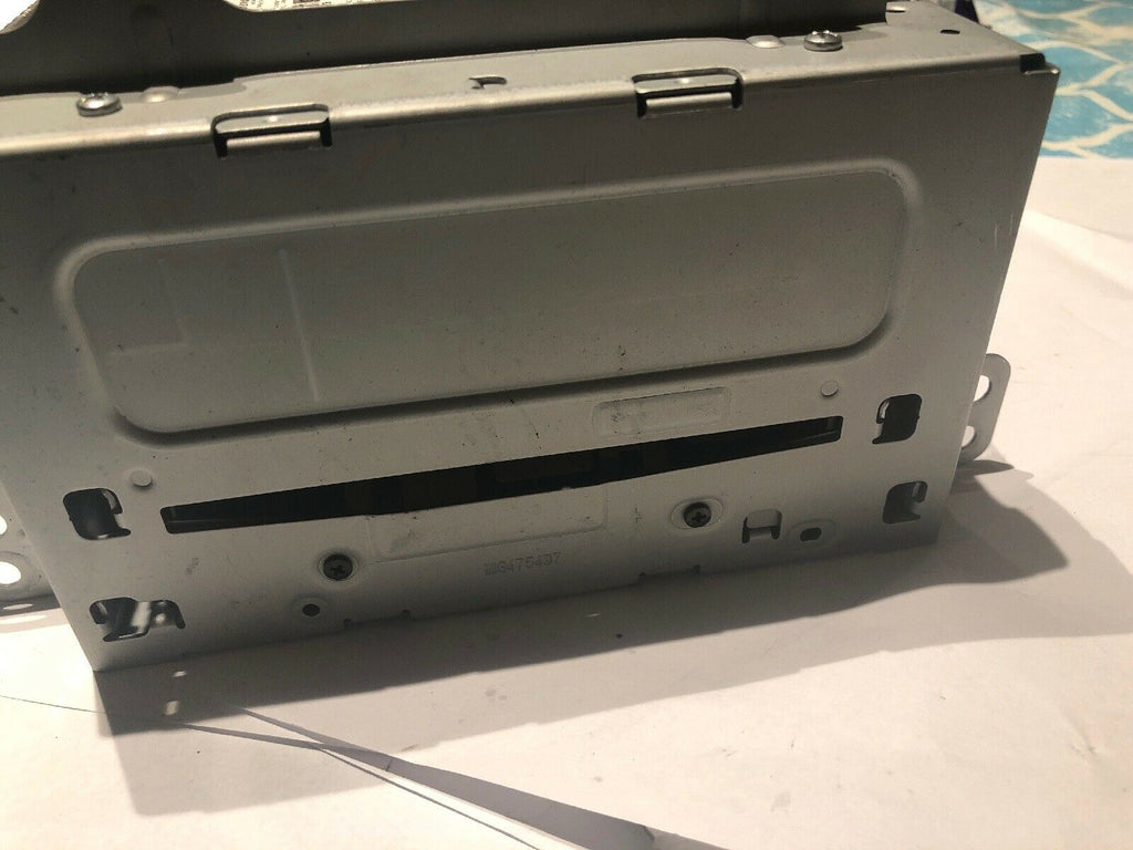 10 11 Chevrolet GMC Equinox Terrain Camaro Cruze Radio Cd Mp3 20983517 U2K UYE B