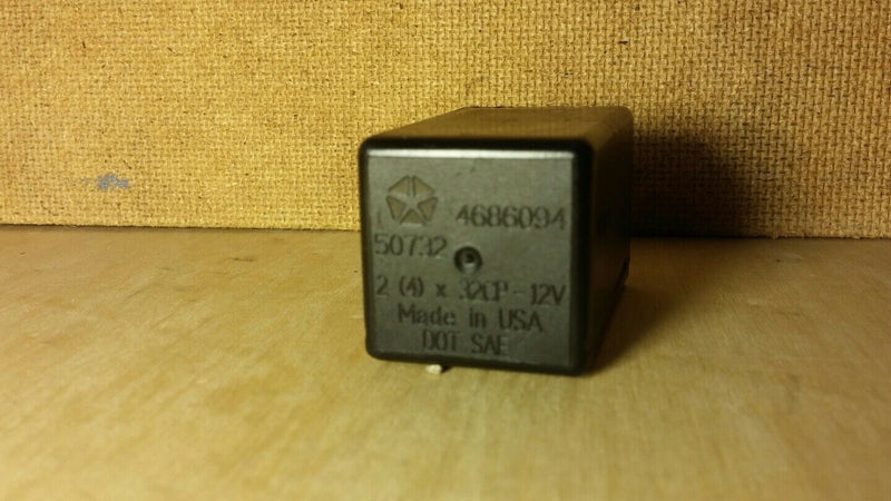 LIKE-NEW OEM 4 PRONG RELAY 04795068AA DODGE JEEP CHRYSLER 50732