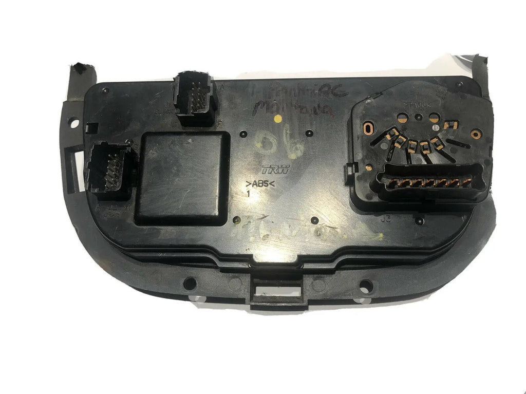 OEM Pontiac Heater A/C Controls Montana Van 2005-2006 15882295 by Pontiac