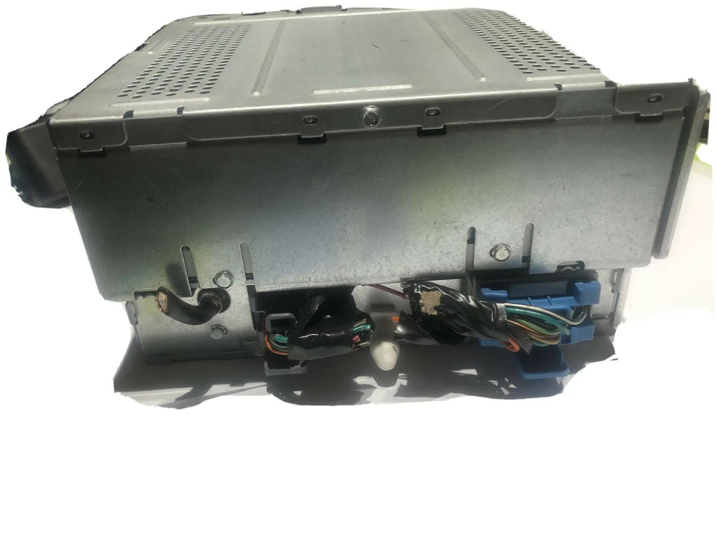 GM CHEVY OEM Factory RDS Stereo AMFM Radio 6 Disc CD Player 2003 07 by Chevrolet