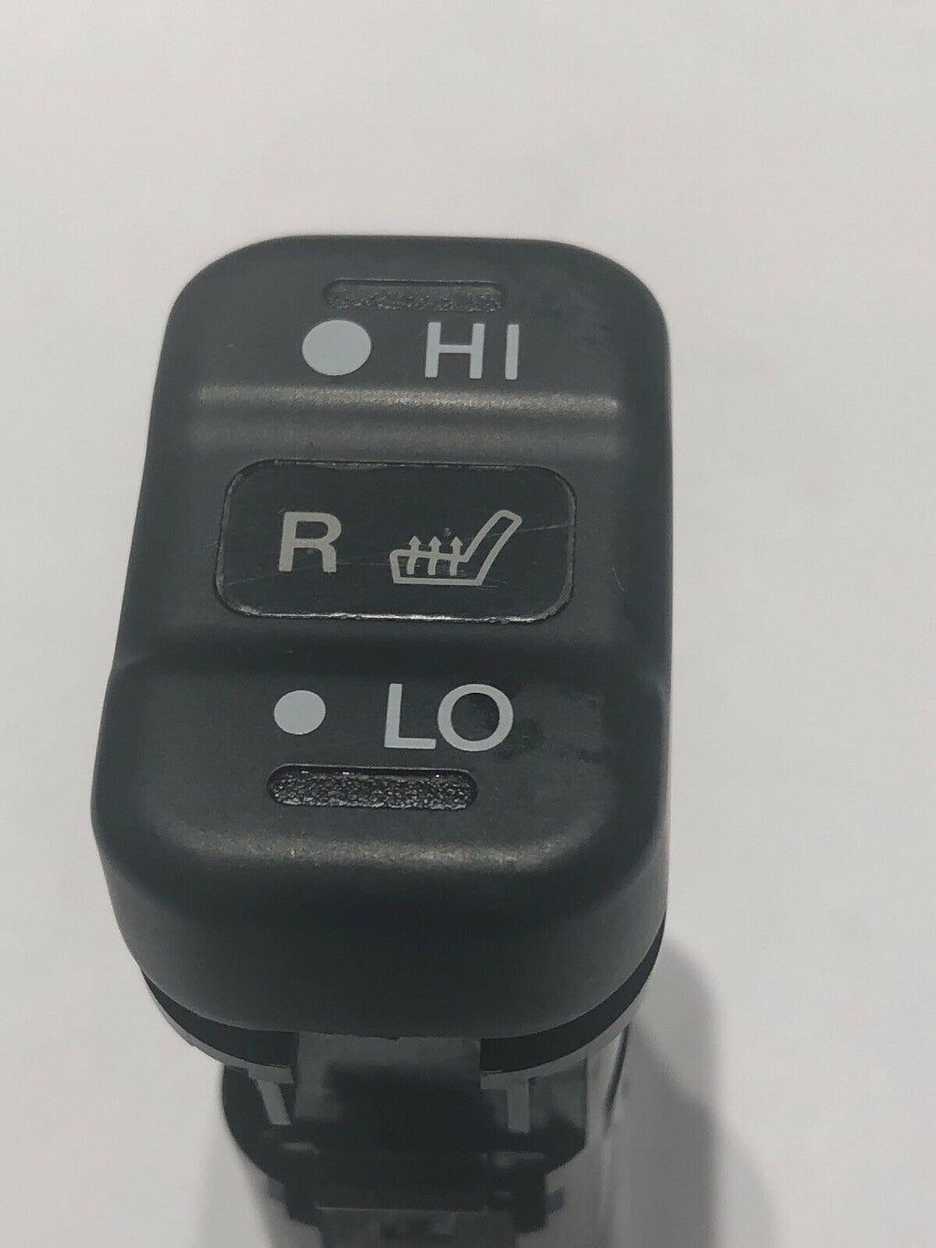 04-05 Honda Pilot Passenger Front Seat Heat Switch OEM 38135S9VC01ZA
