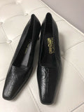 Salvatore Ferragamo   black leather pumps  Size 8.5 2A