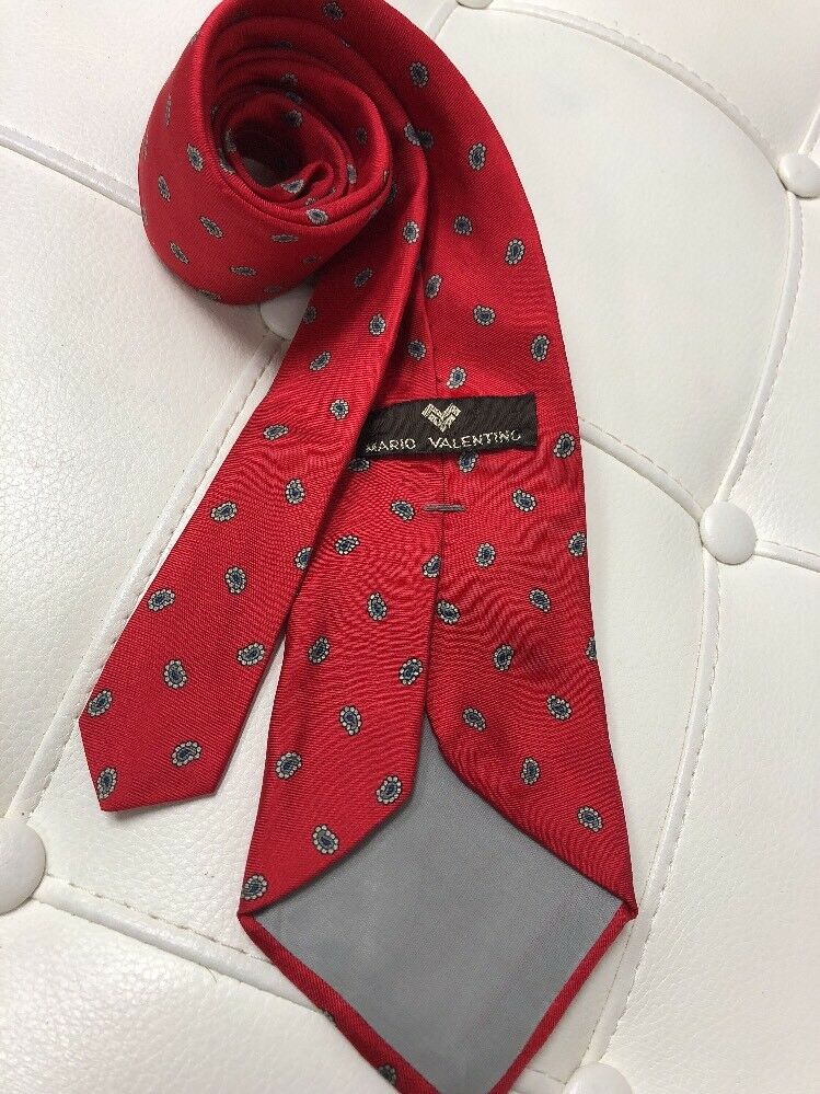 Mario Valentino Men's Neck Tie Silk Tie Made In Italy 55"