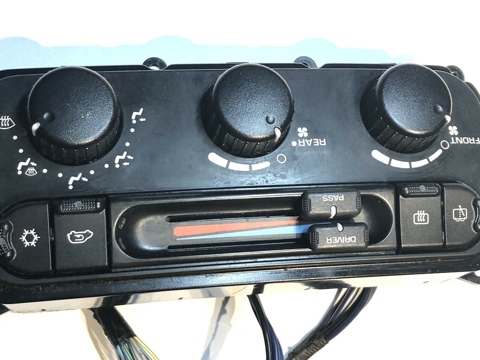 2004-2007 Dodge Grand Caravan Heater A/C Climate Control Part #05134627AA OEM