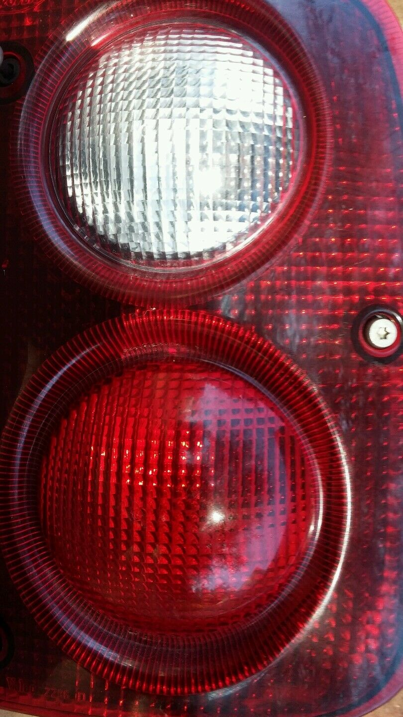03 LAND ROVER FREELANDER Right Tail Light OEM PSSSENGER side 22960104 XFP000 10
