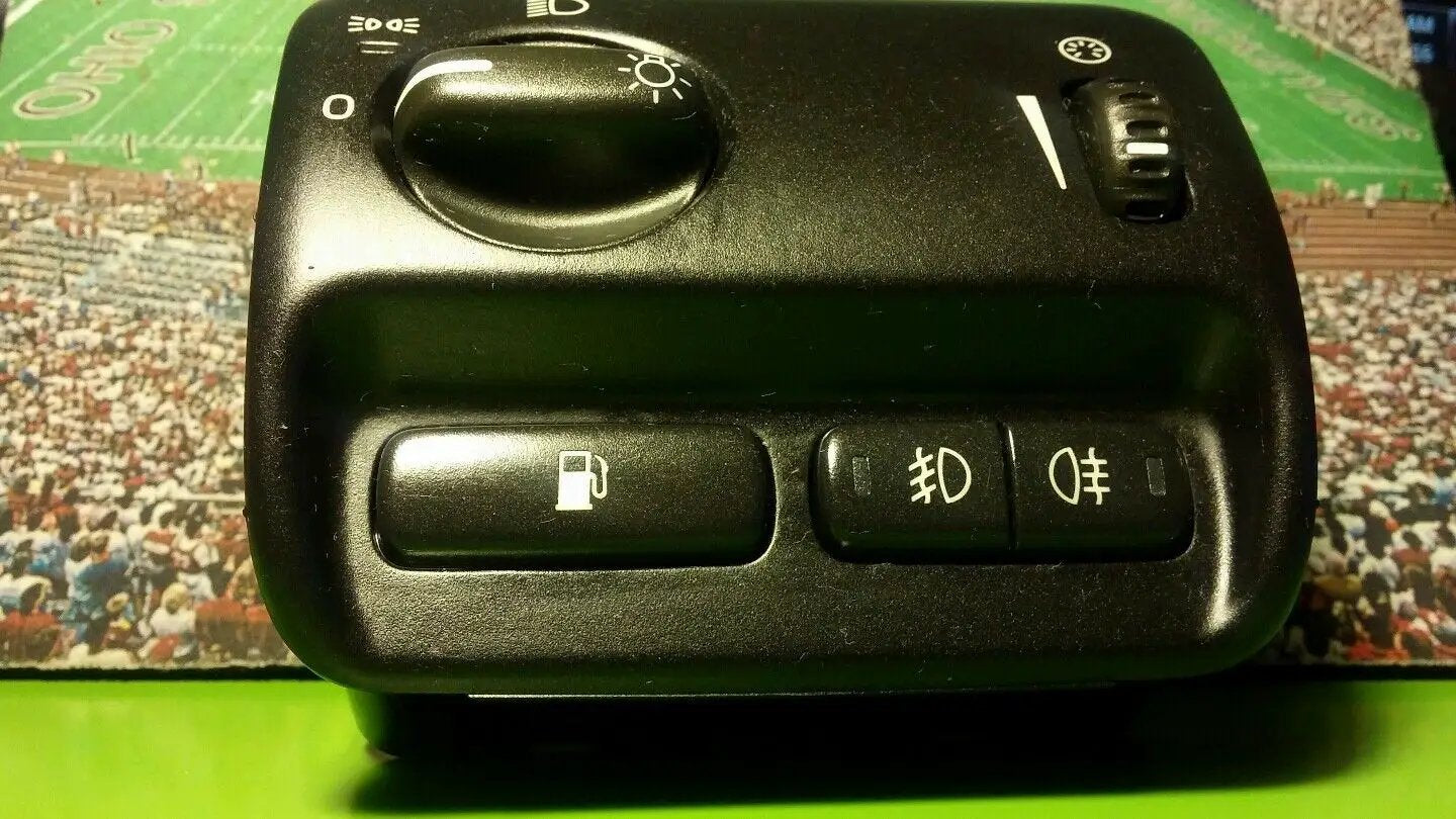 VOLVO S80 05 OEM HEADLIGHT HEAD LIGHT MIRROR CONTROL SWITCH UNIT 8691747 Black by VOLVO OEM ALPS