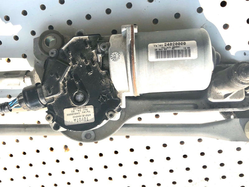 2004 TOYOTA CAMRY WINDSHIELD WIPER MOTOR WITH LINKAGE VALEO