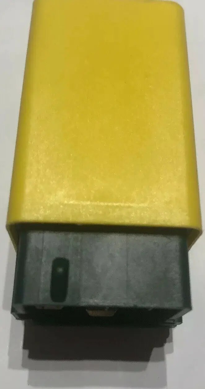 Volvo 850 OEM Fuel Pump Control Relay Fuse 9434013 9441029 by Volvo