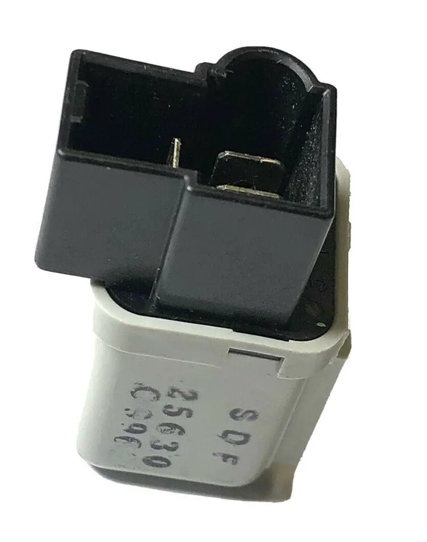 887-Genuine Nissan (1990-2003) 3-Pin White-Black Horn Relay 25630-C9962 12V OEM by Nissan (Genuine OE)