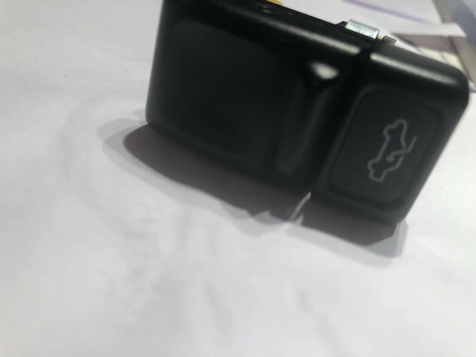 Volvo 960 S90 V90 OEM Sunroof Sun Roof Window Control Switch Button 9128266 by Volvo