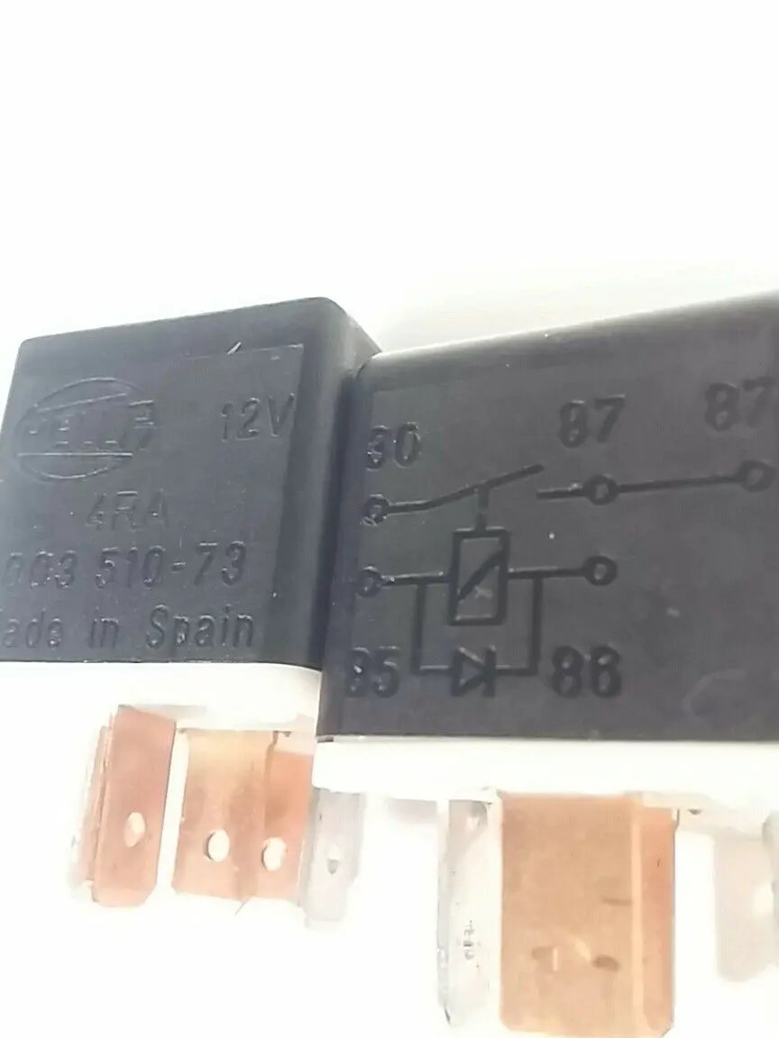 OEM "J" 1997 Volvo multi-use relay 9130269 more than 10 available by Volvo