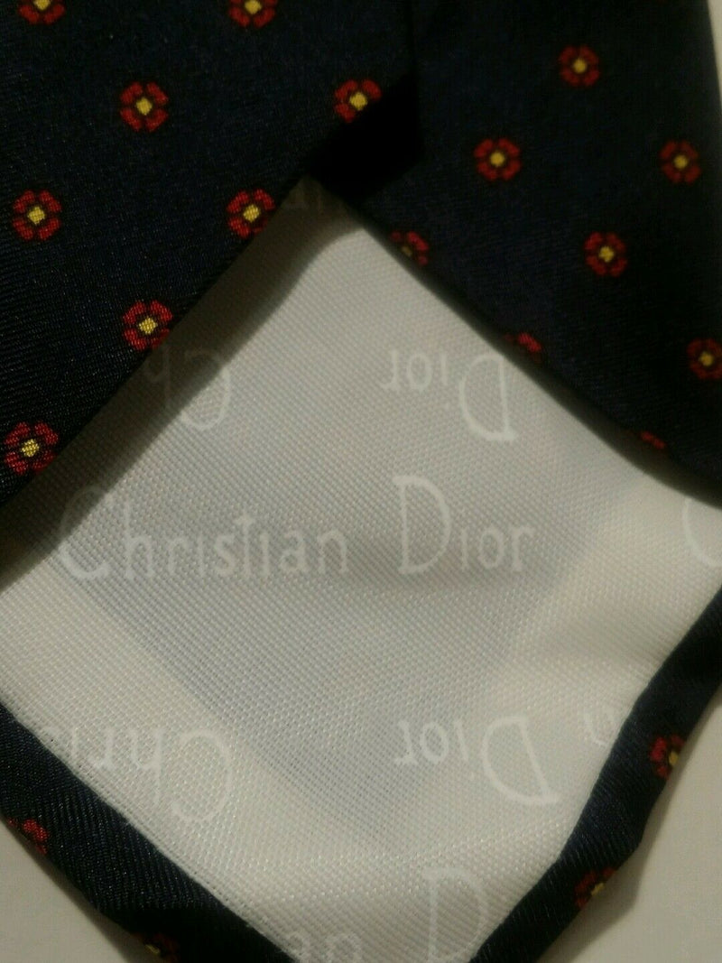 Christian dior cravates new york paris tie blue and raspberry design tie.