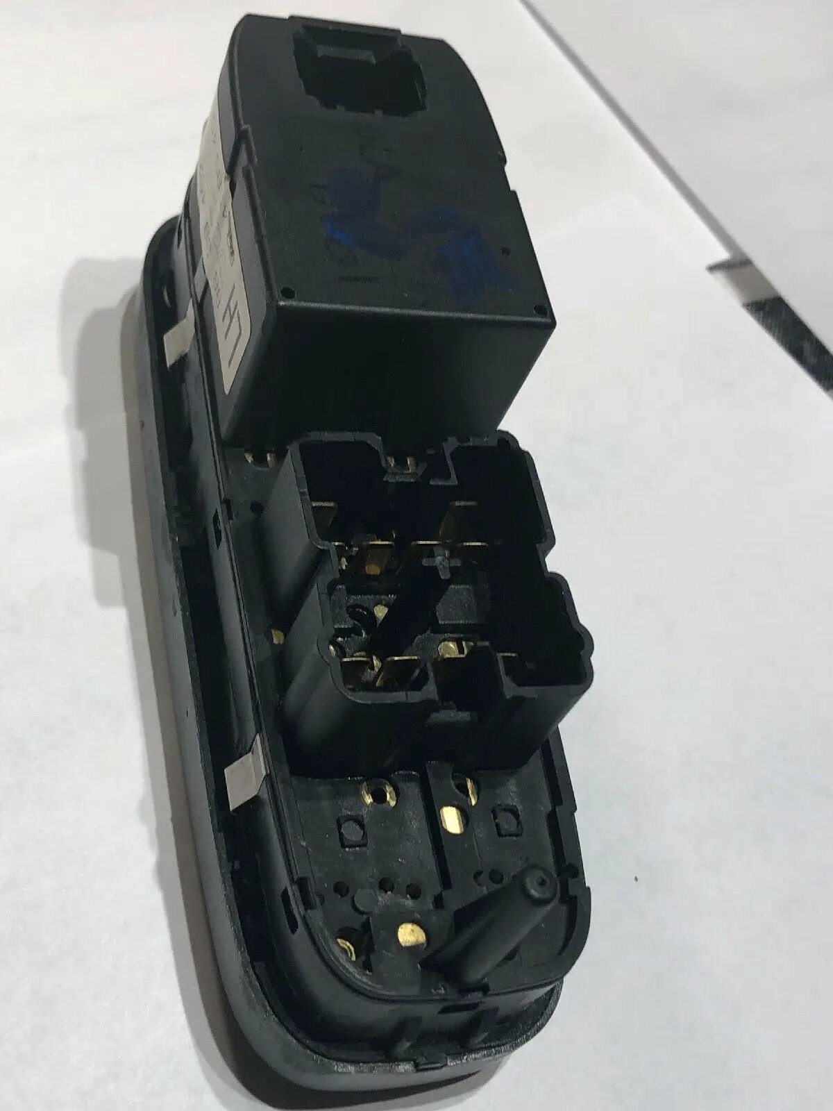 Power Master Window Switch Control For 1998 1999 2000 Volvo V70 S70 8638452 by Catinbow