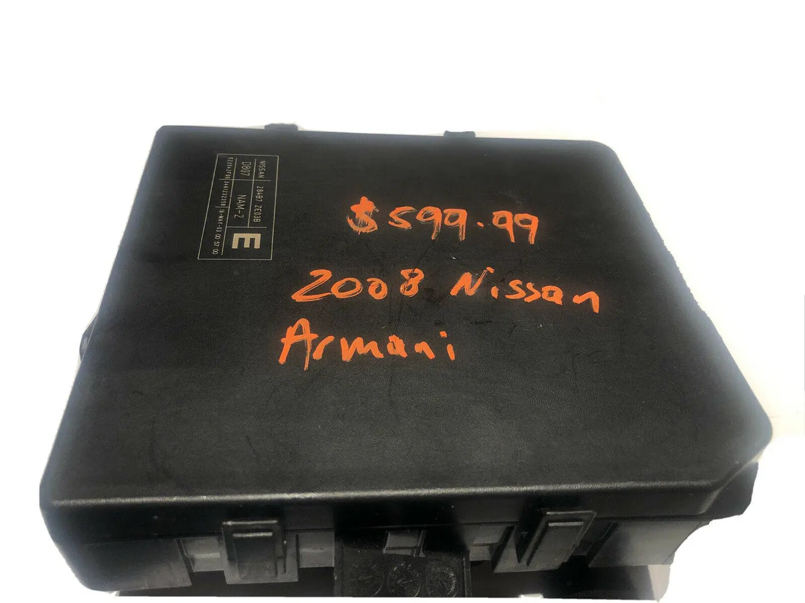 2008 NISSAN Armani IPDM FUSE RELAY BOX MODULE 284B7-3RA1B OEM by Nissan