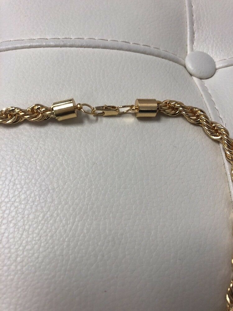 Gold Bling Costume Jewlrey Necklace 13 Inches Long