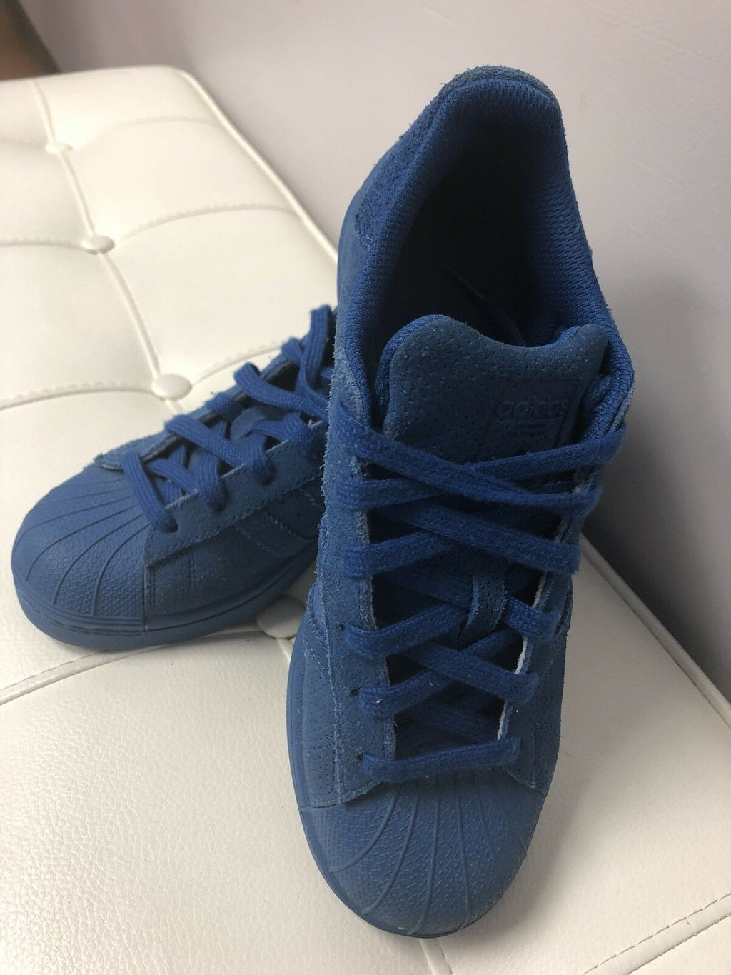 Adidas Youth shoes size 4.5 blue suede