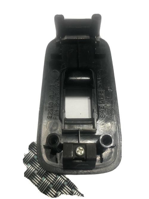 1995-1999 Nissan Maxima Rear Window Switch 82960-40U00  #A12