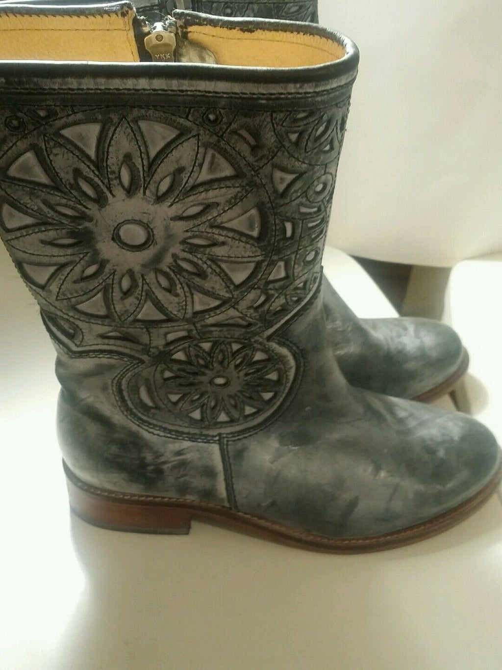 Patron boots size 6.5 blue