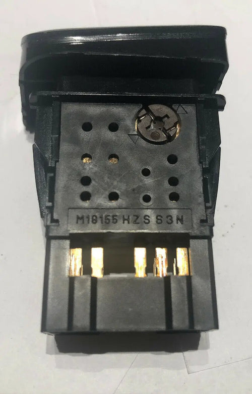 2003 - 2005 Honda Pilot Emergency Hazard Light Control Switch Unit M19620 OEM by Honda