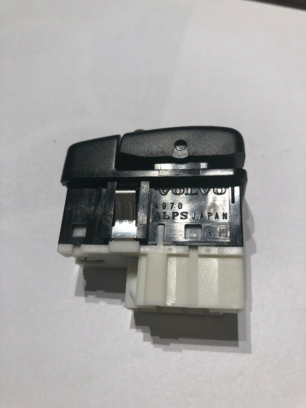 Volvo Door Lock Control Switch Locking Button 9148483 850 960 S90 V90 OEM