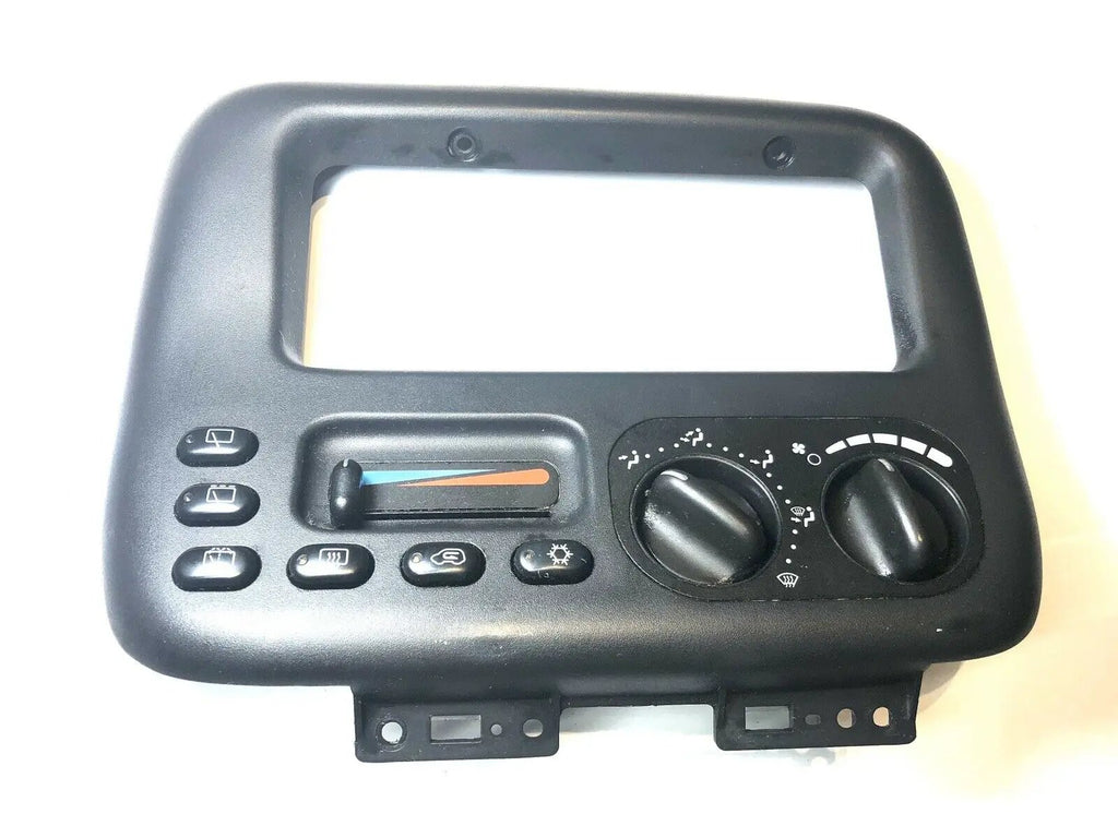 915AB 1997 1998 OE 1999-2000 CARAVAN VOYAGER AC HEAT TEMPERATURE CLIMATE CONTROL by Dodge