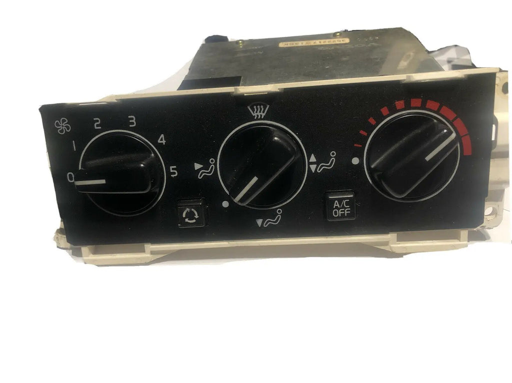 940 Volvo AC//Heater (HVAC)Climate Control Unit Part# 6848302 1991-1995 940 740 by Volvo Made By ALPS