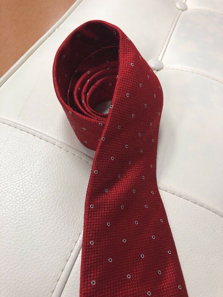 Christian Dior silk tie man's red with gold squares 3 1/2" wide 55" long necktie