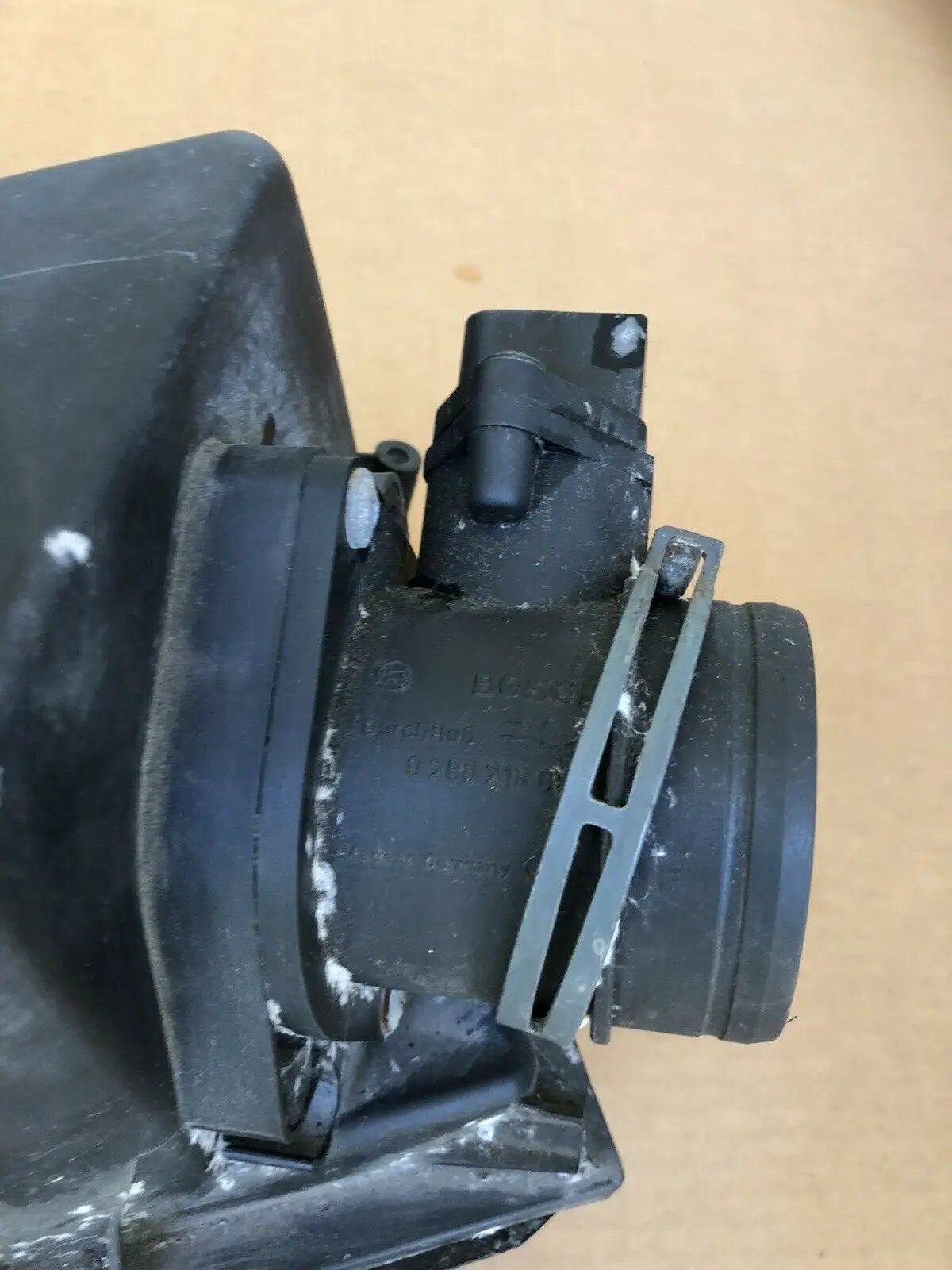 Air Box Filter Cleaner Intake 98-05 VW New Beetle 2.0 - 1C0 129 607 by Volkswagen