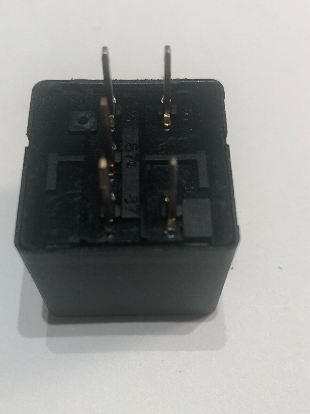 Delphi Engine Cooling Fan Relay Black 15328865 Motor Relay