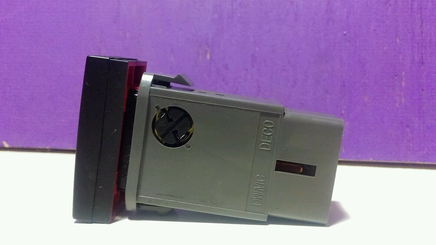 2000 2001-02DAEWOO NUBIRA POWER HAZARD LIGHT CAUTION LAMP SWITCH BEZEL OEM 0C11A
