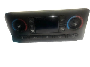 Used 05-06 Chevy GMC Envoy Trailblazer Climate Heater Control AC OEM 15814152 Compatible