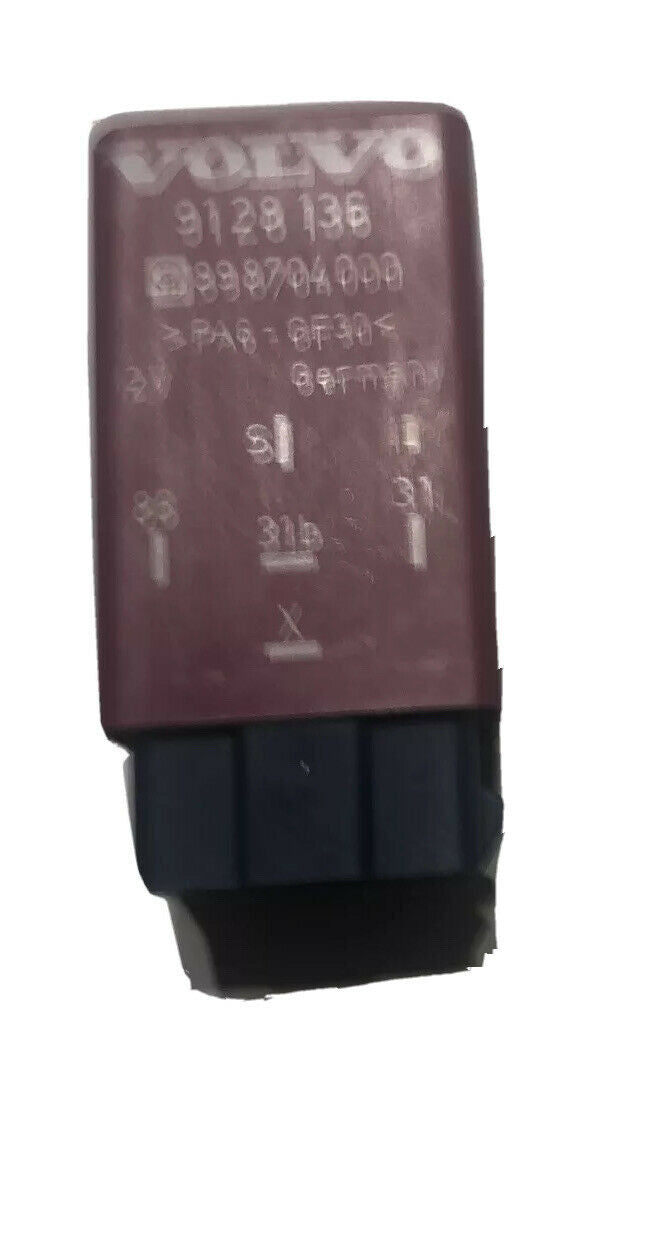 VOLVO REAR INTERMITTANT WIPER RELAY K 204 9128136 898704000