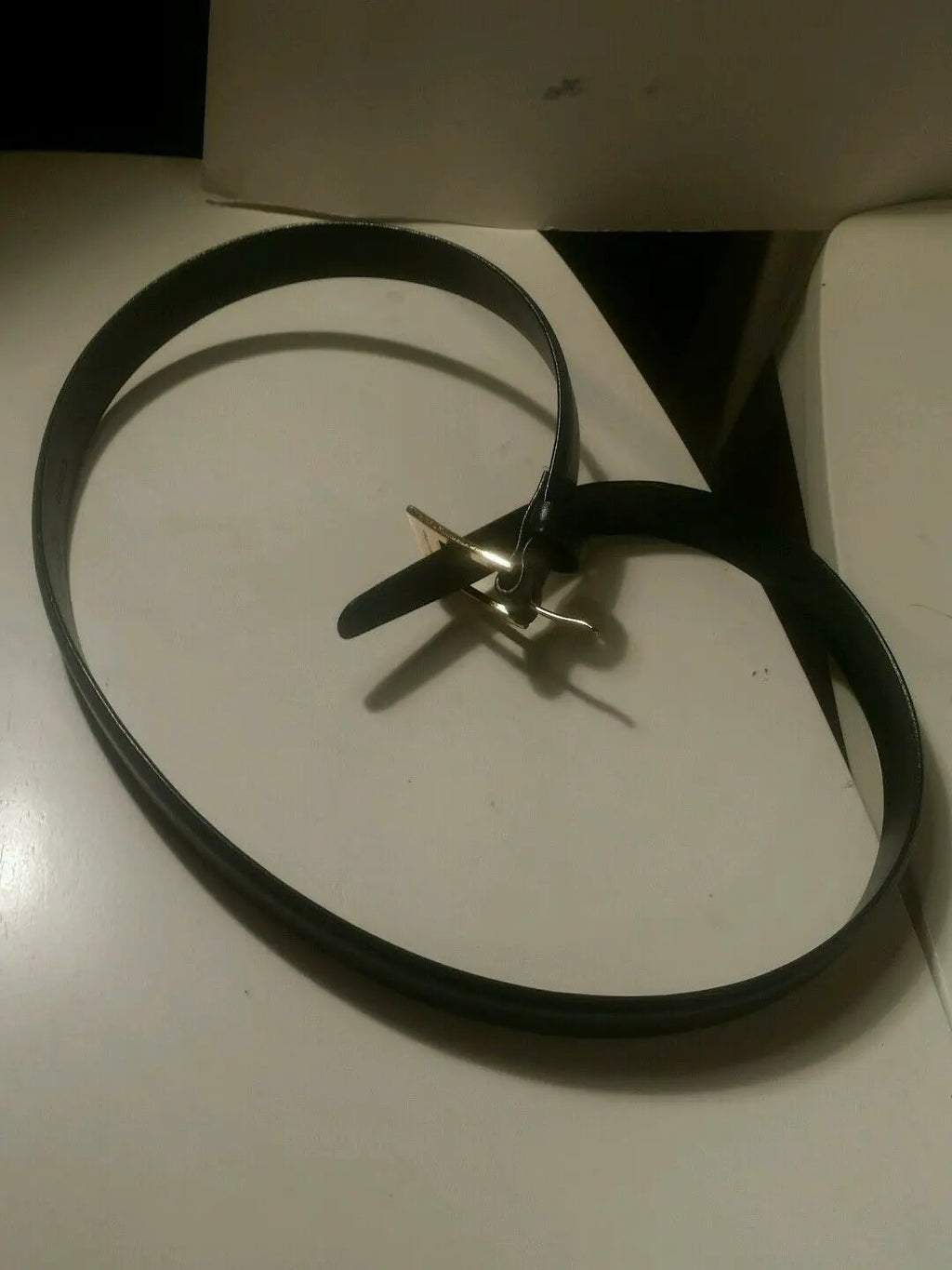 liz claiborne large black leather belt by Liz Claiborne