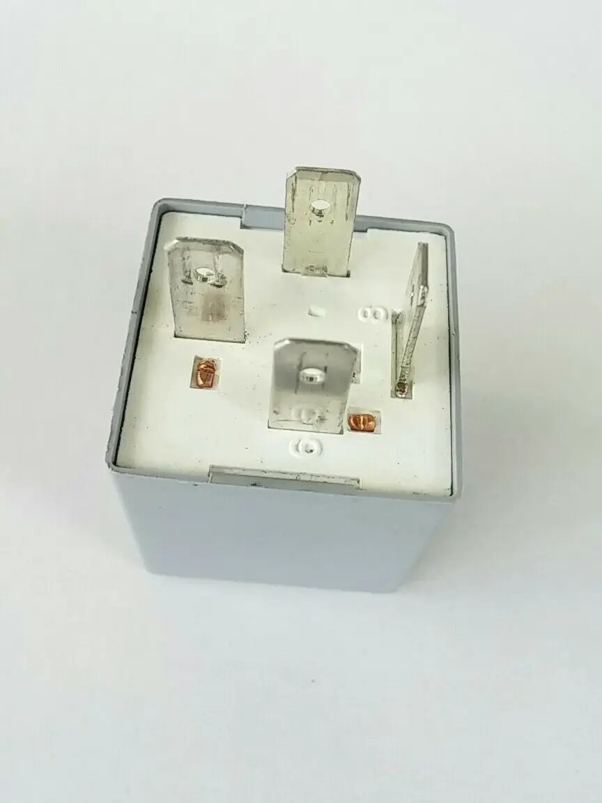 Volkswagen B5 Passat 1998-2005 #185 power multi function relay VW Wagon Sedan +3 by VE OEM