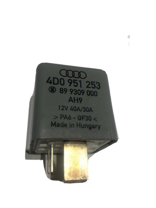 FUEL PUMP RELAY # 372 - AUDI  4D0 951 253