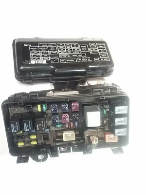 Genuine Honda Pilot Main Fuse Relay Box Oem 2000 To 2005 S9v A1