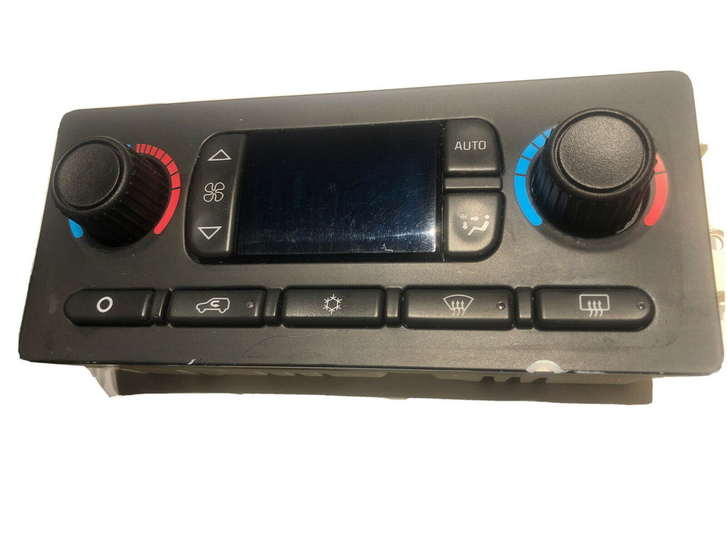 05-06 Chevy GMC Envoy Trailblazer Climate Heater Control A/C OEM 15814152