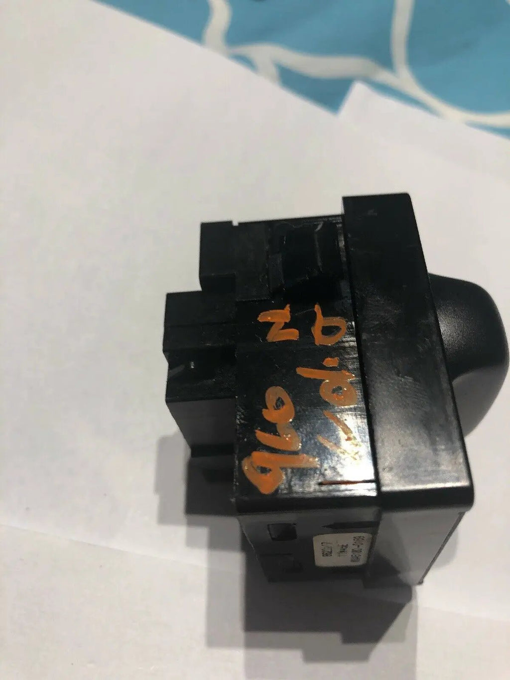 BRAND NEW OEM HEADLIGHT SWITCH VOLVO 850 960 S90 V90 #8622027 by Volvo
