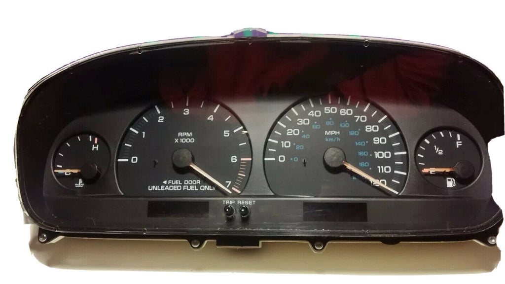 2000 CRYSLER TOWN COUNTRY SPEEDOMETER ODOMETER TACHOMETER INSTRUMENTAL CLUSTER