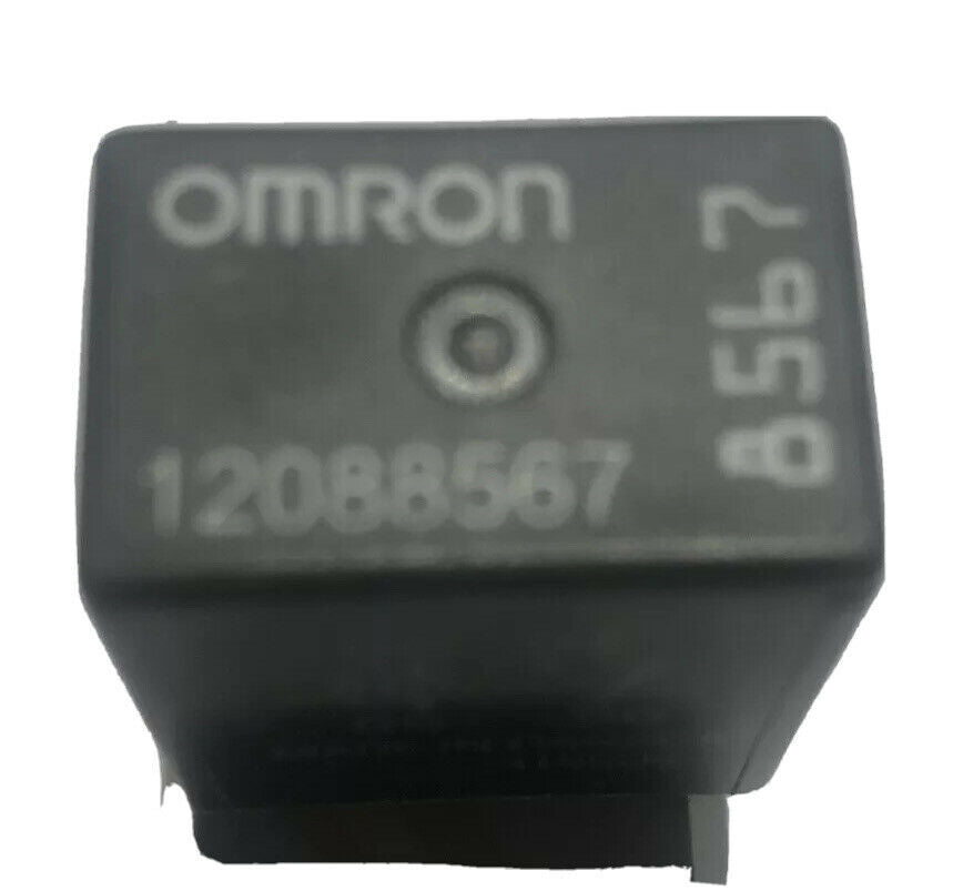 (1)  GM 12088567  Relay OMRON 8567
