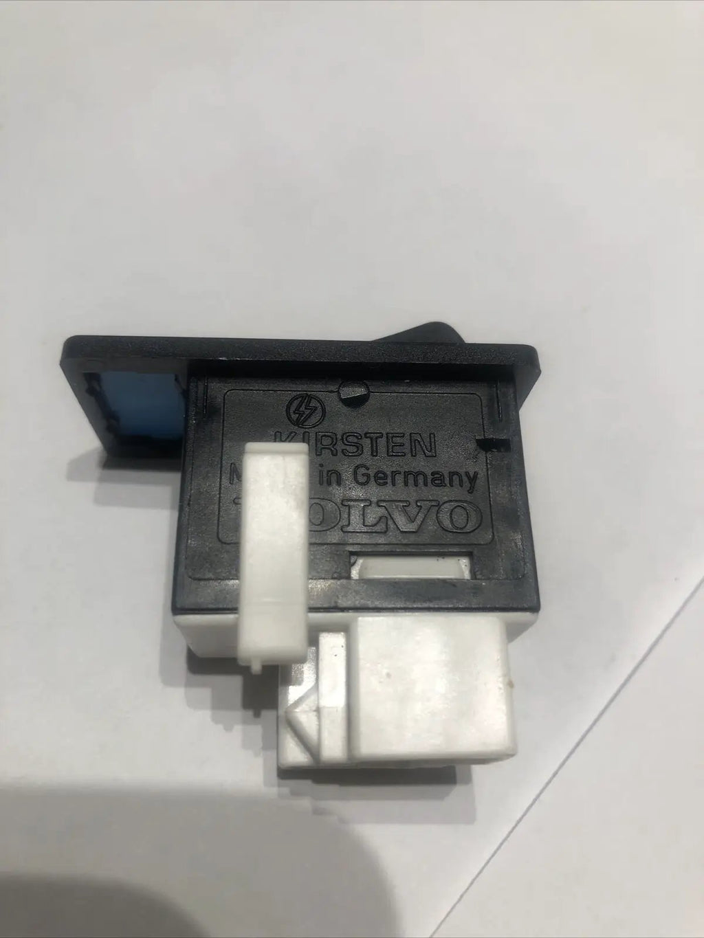 Volvo Antenna Control Switch Button 3523069/1 by Volvo