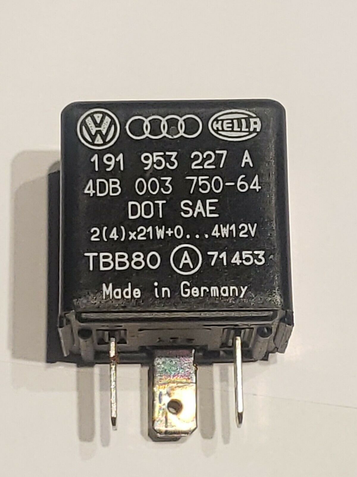 M100 VW / AUDI Genuine Relay Control Unit Module 191 953 227 A / 4DB 003 750-64
