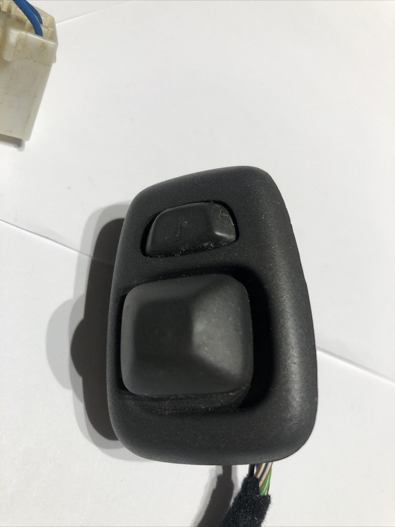 OEM Volvo V70 S70 C70 Power Side View Mirror Switch 9148959