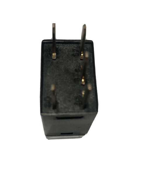 Omron Relay  21911C 05269988AA 12VDC 5 pin