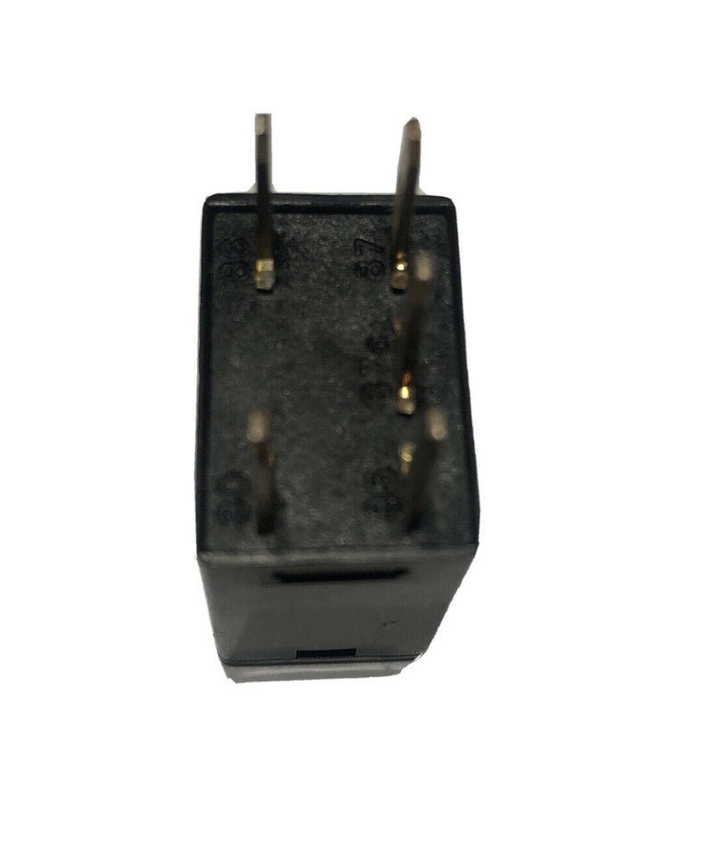 Omron Relay  21911C 05269988AA 12VDC 5 pin