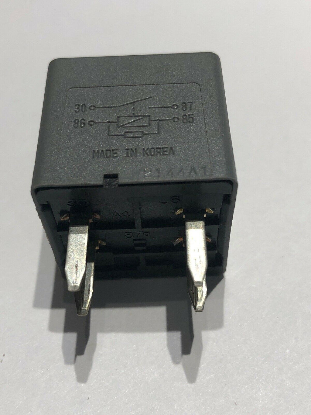 DELPHI 4 PIN RELAY 8864 / 15328864