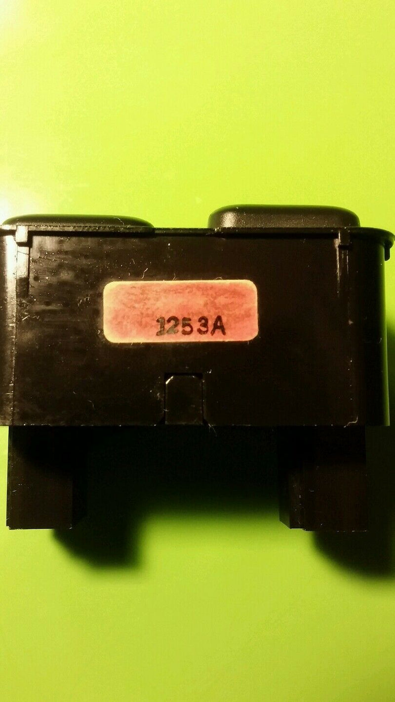 94-97 HONDA ACCORD CRUISE CONTROL And SUN ROOF SWITCH  OEM